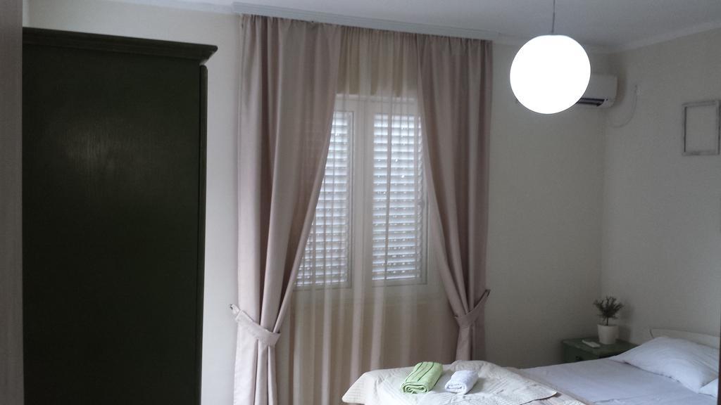 Apartments Fortunella بودفا الغرفة الصورة