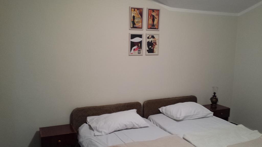 Apartments Fortunella بودفا الغرفة الصورة